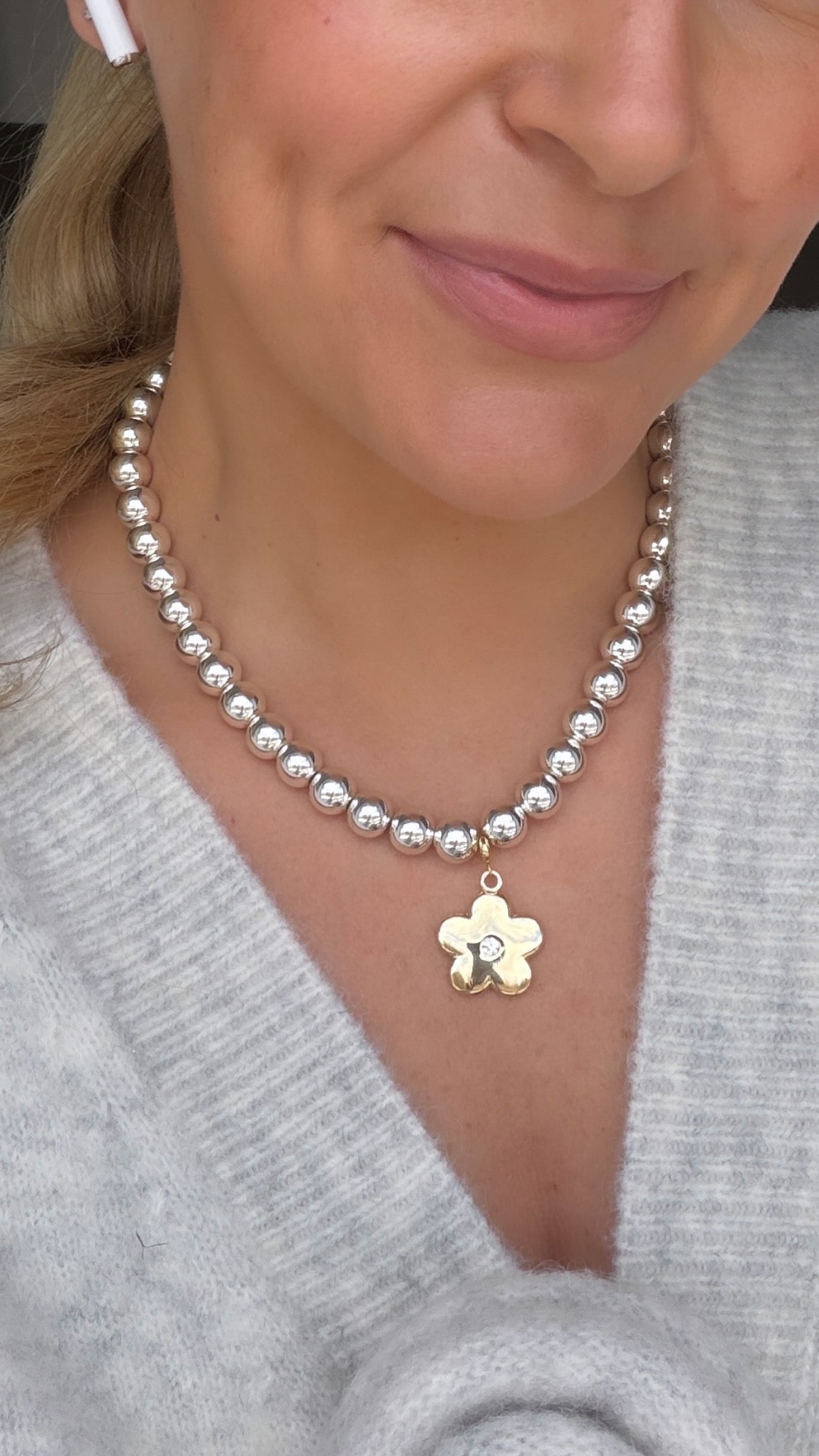 Flower Necklace